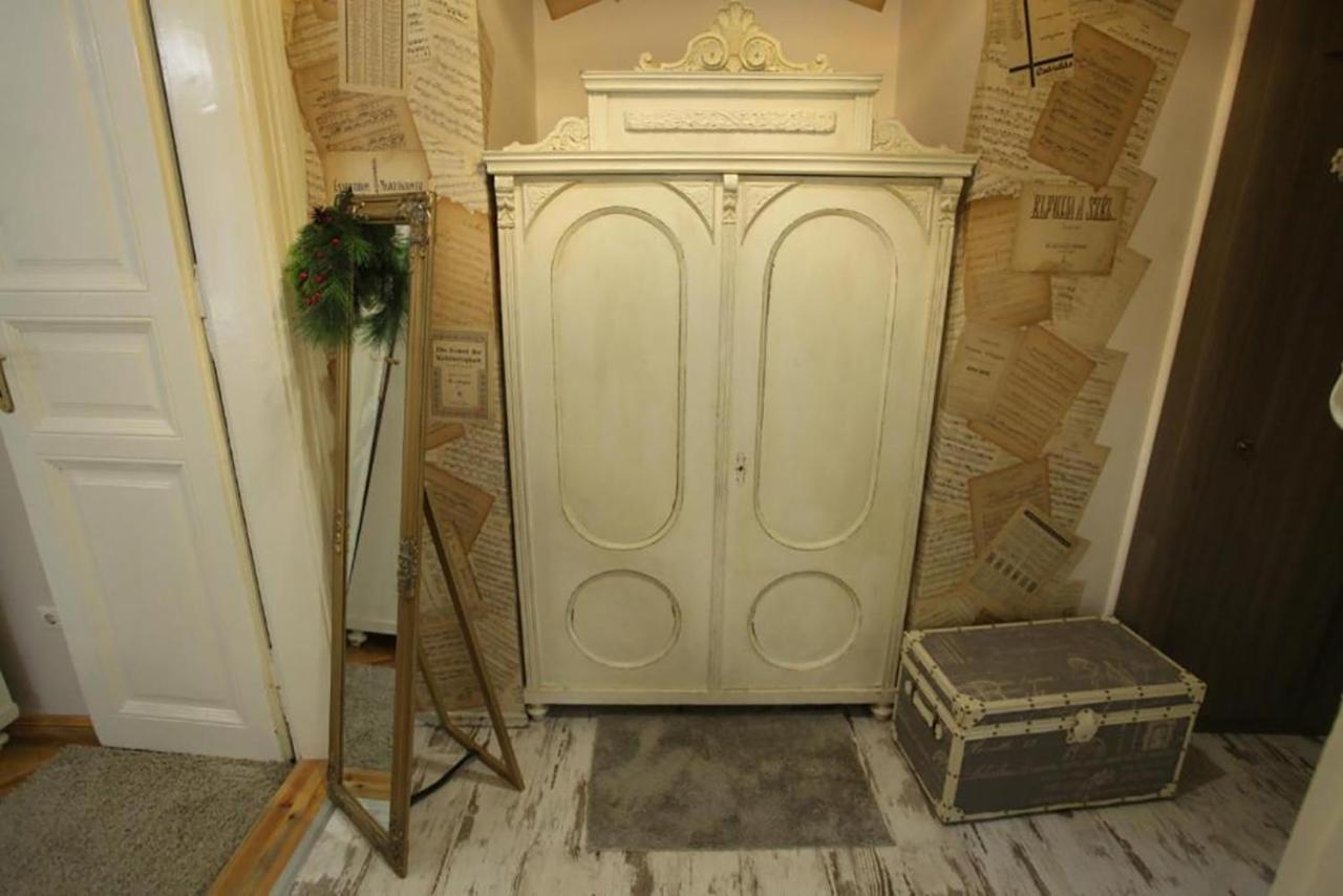 Vintage At Basilica Appartement *