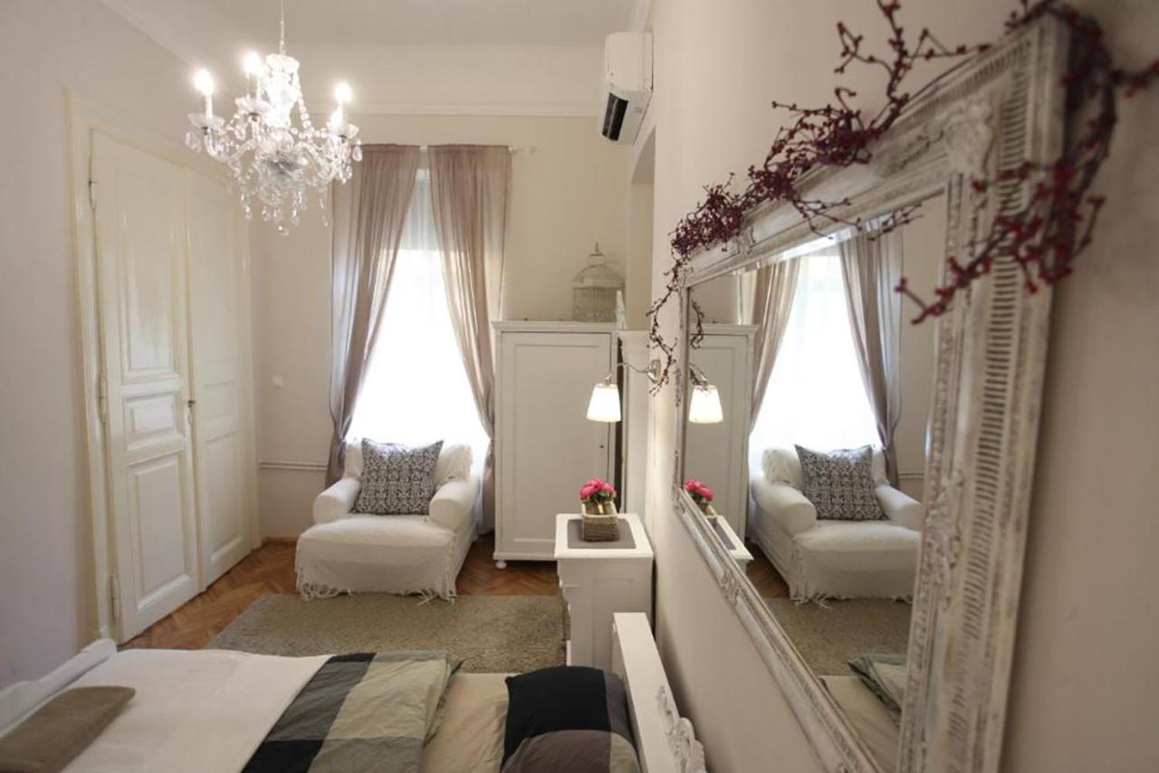 Vintage At Basilica Appartement *